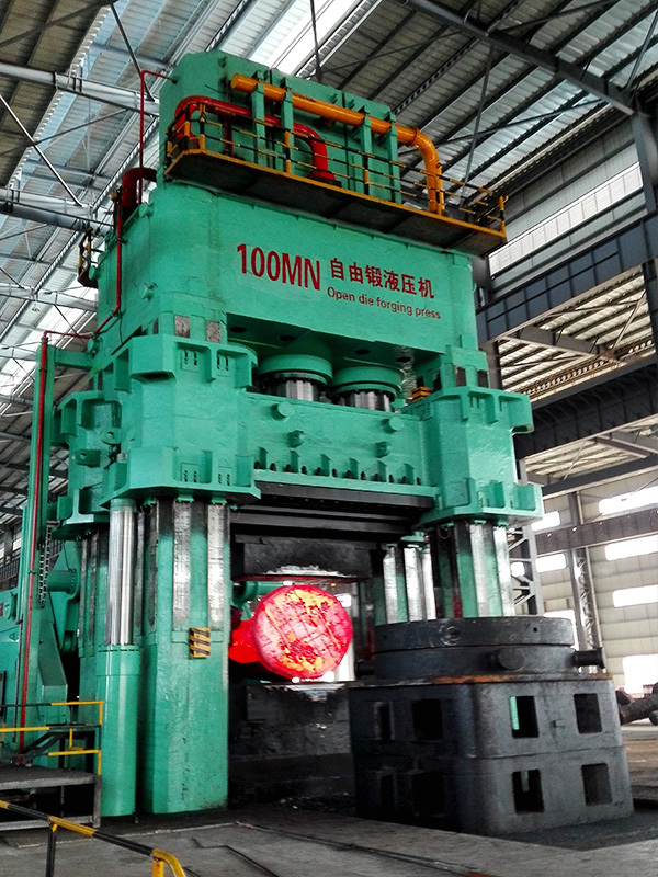 8000T鍛造液壓機-萊(lái)蕪金雷